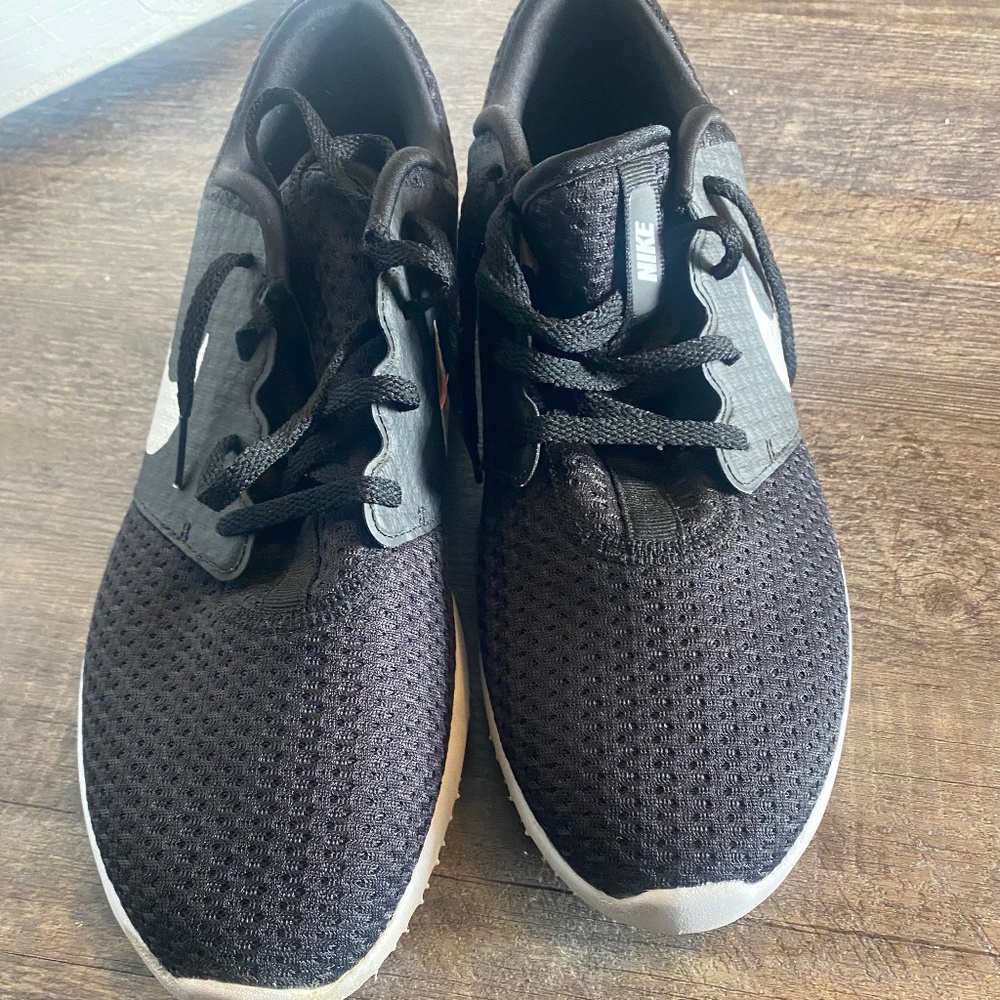 Nike golf shoes